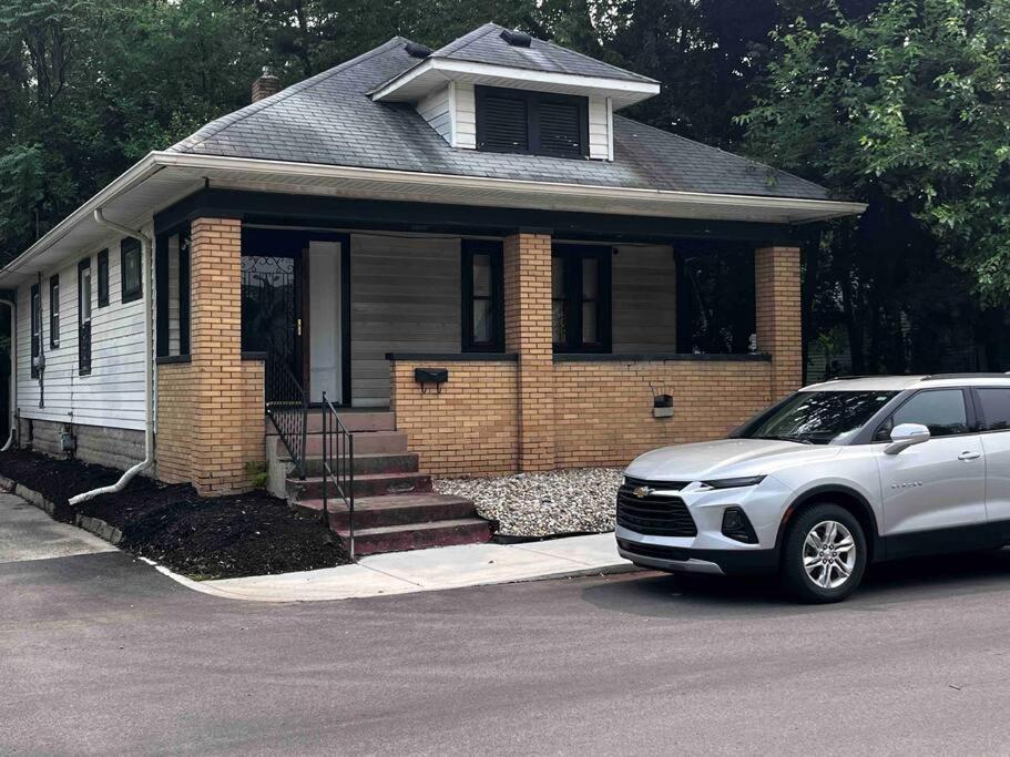 Comfortable 2-Bdrm Spacious Home With Wifi & Patio Indianapolis Exterior foto